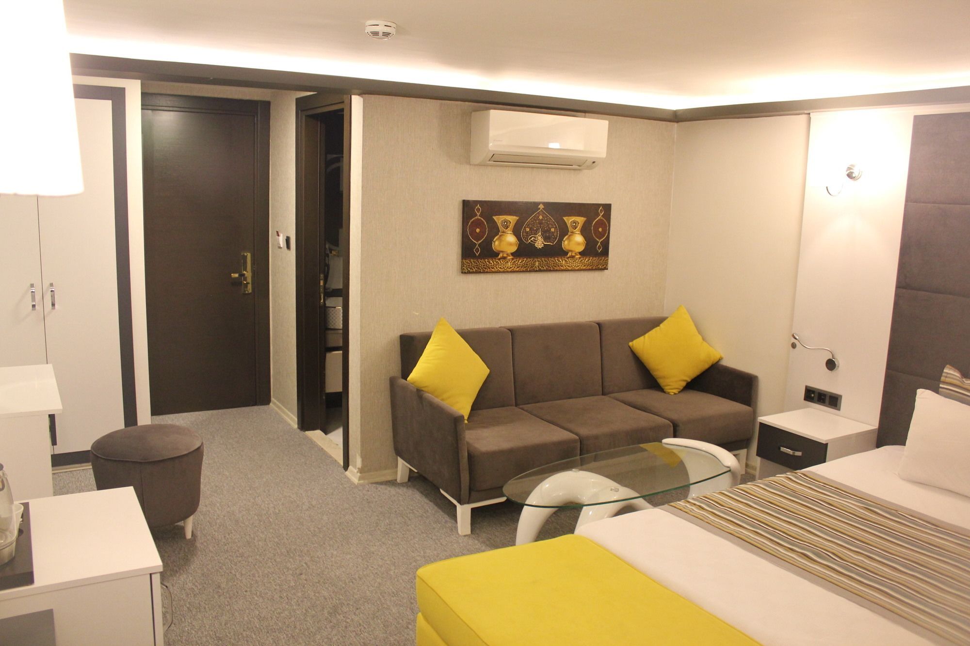 Hotel Taksim Home Istanbul Eksteriør billede